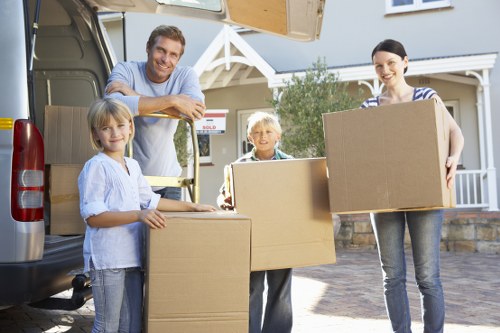 Packing and loading support for customers using a man and van in Fulham